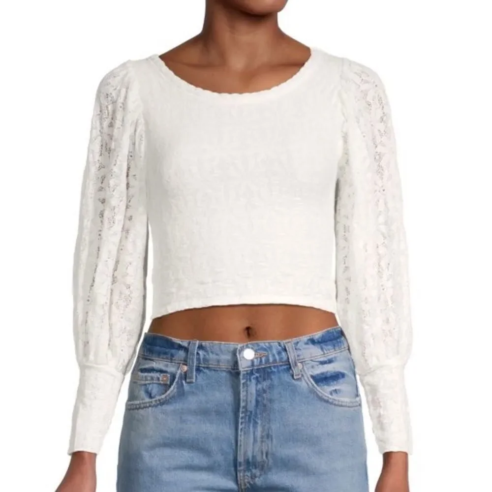 NWT Free People cropped long sleeves top M